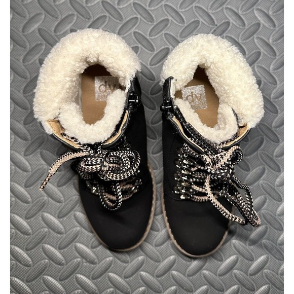 Dolce vita folksy black Faux Shearling ankle Girl block 2" heel combat boot Sz 1 - Picture 5 of 11